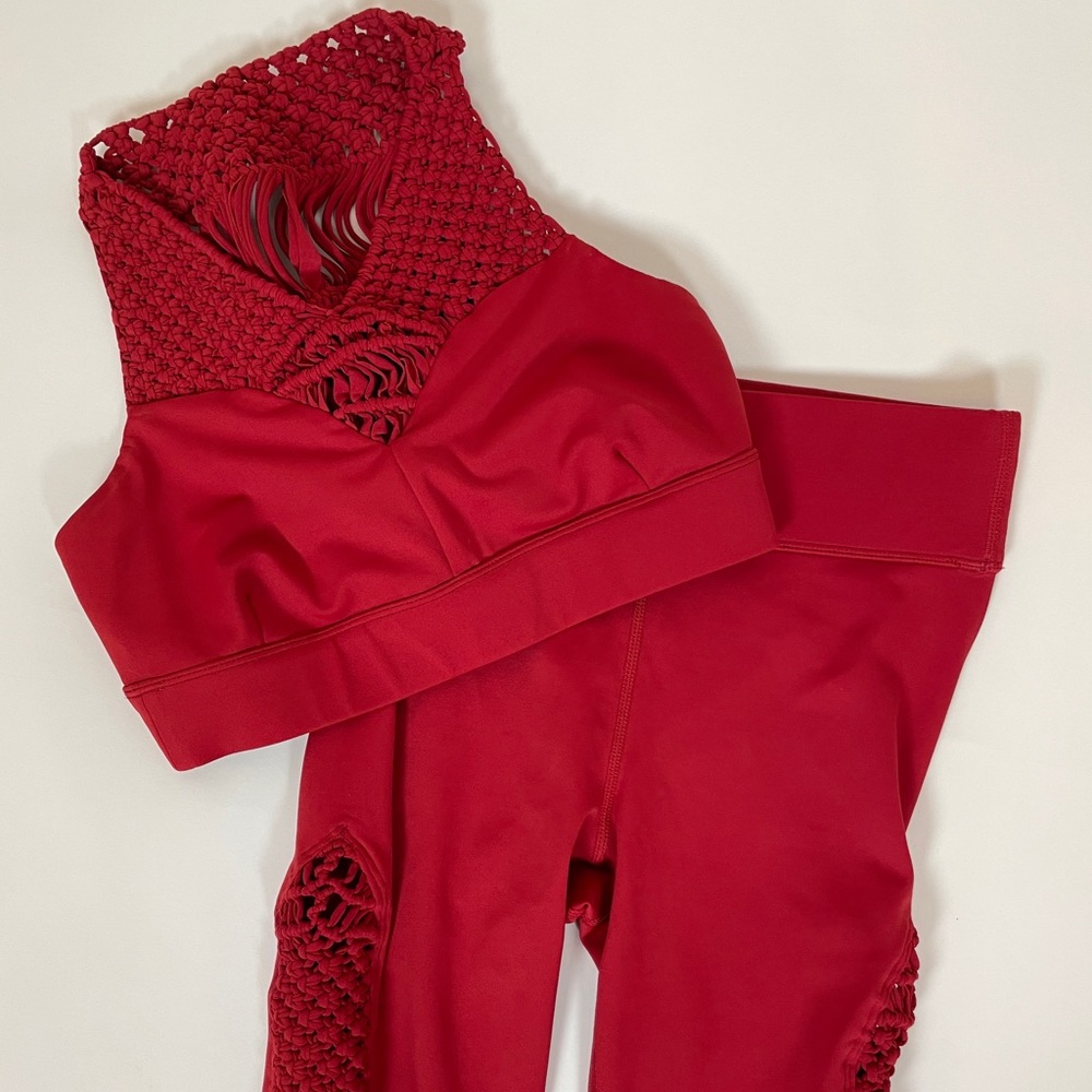 Sexy Carbon 38 Leggings and Sports Bra Set